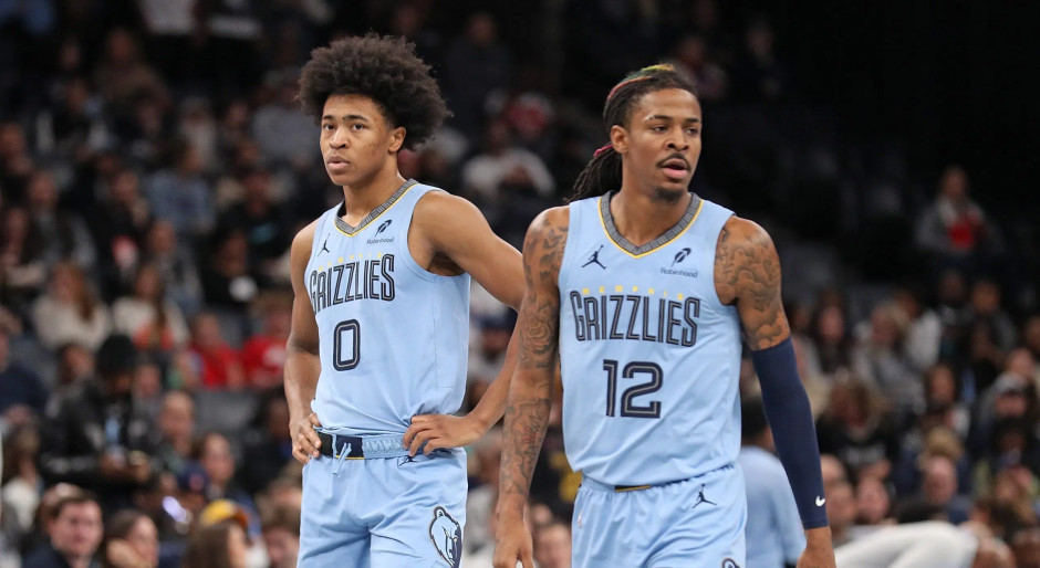 山西男篮13分力克广东，徐杰25+5+11奎因首秀27+8，张皓嘉表现灾难