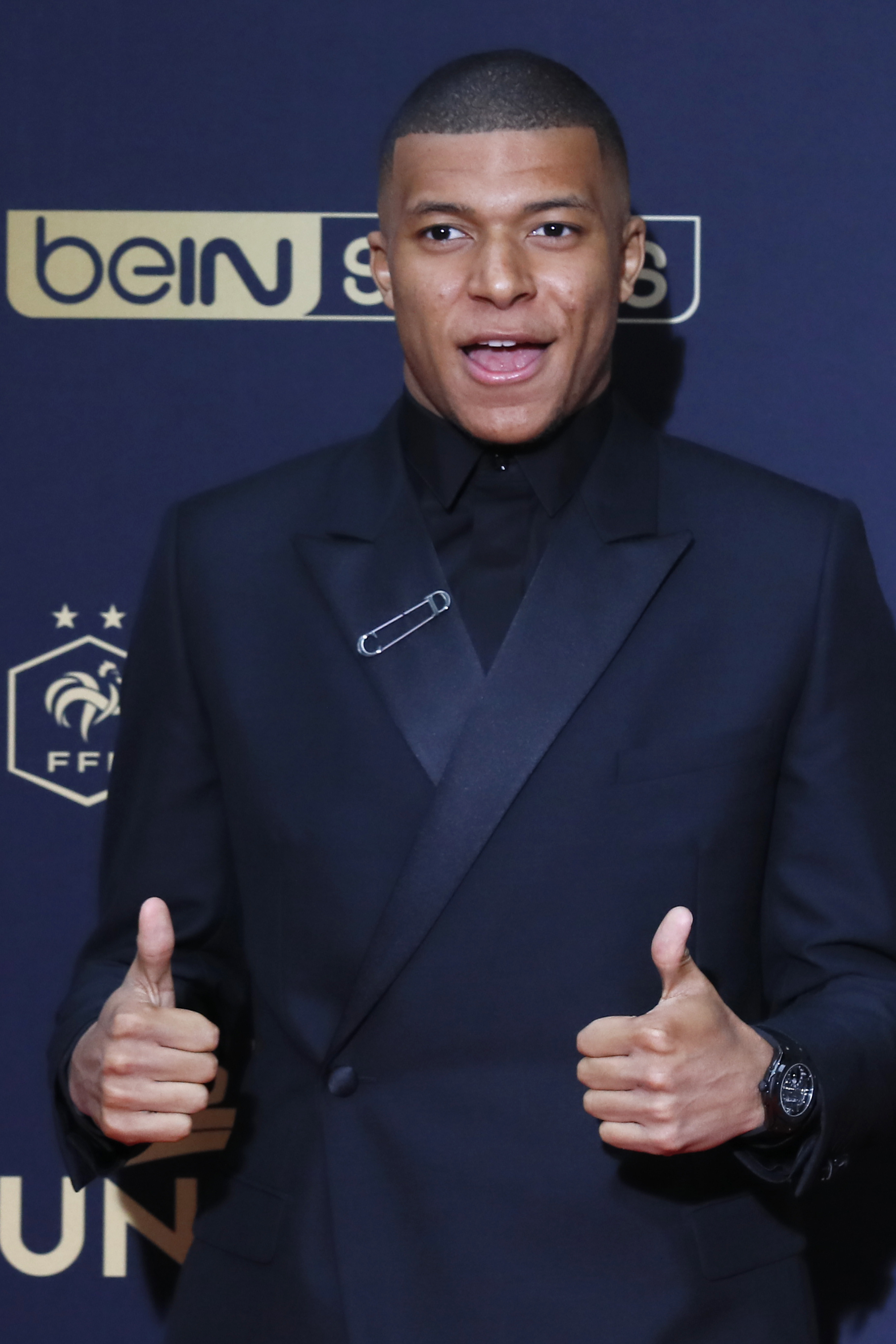 西亚卡姆：胜利从不是理所当然的，我们不能再继续输下去了